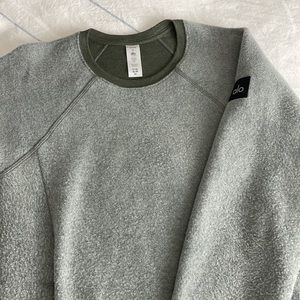 Brand New Alo Yoga Fleece Crewneck, Men’s Size Small